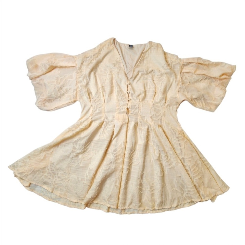 Aveloria Floral Texture Dress Flutter Sleeve Cream Beige Size XL